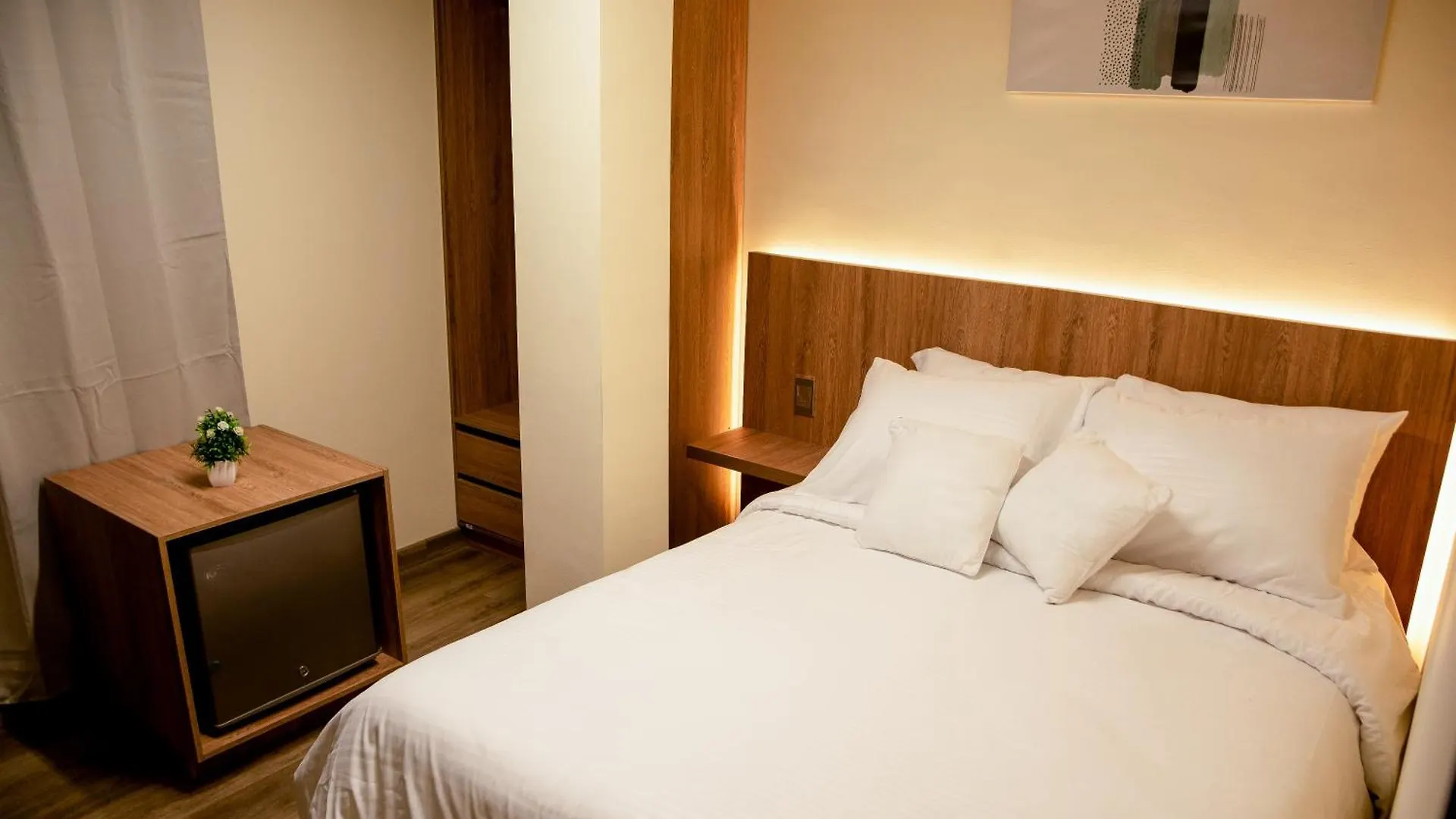 *** Отель Aerosuites Богота Колумбия